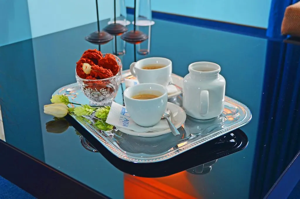 Aqua Hotel Burgas 4*,